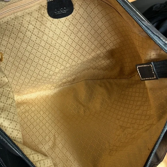 Vintage Gucci Bag - Picture 13 of 17